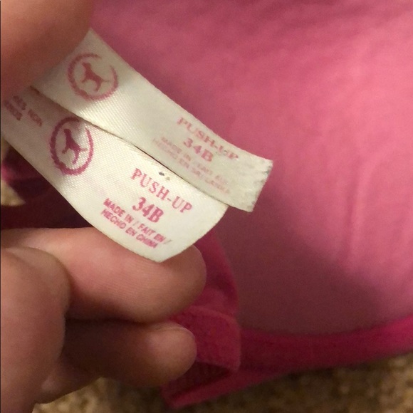2 PINK VS push up bras 34b - Picture 5 of 5